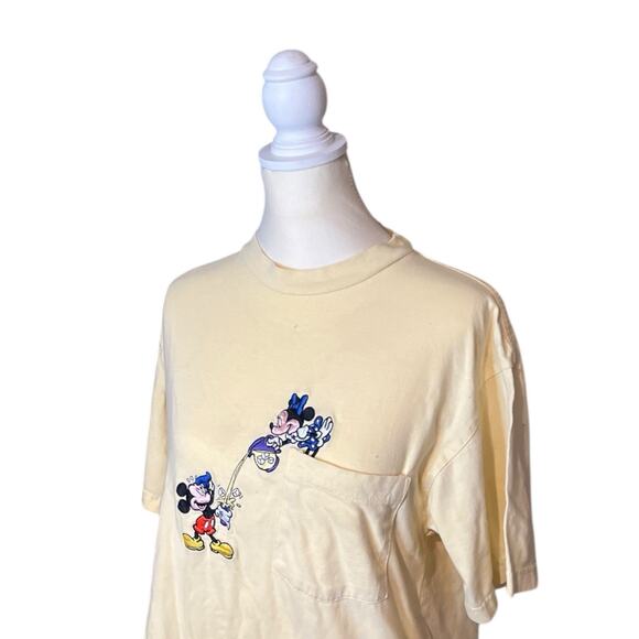 Vintage Mickey Minnie Mouse Embroidered Disney Store Shirt US Adult Medium Rare - Picture 2 of 9